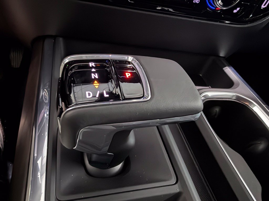 2026 GMC Sierra 1500 SLT - Photo 24