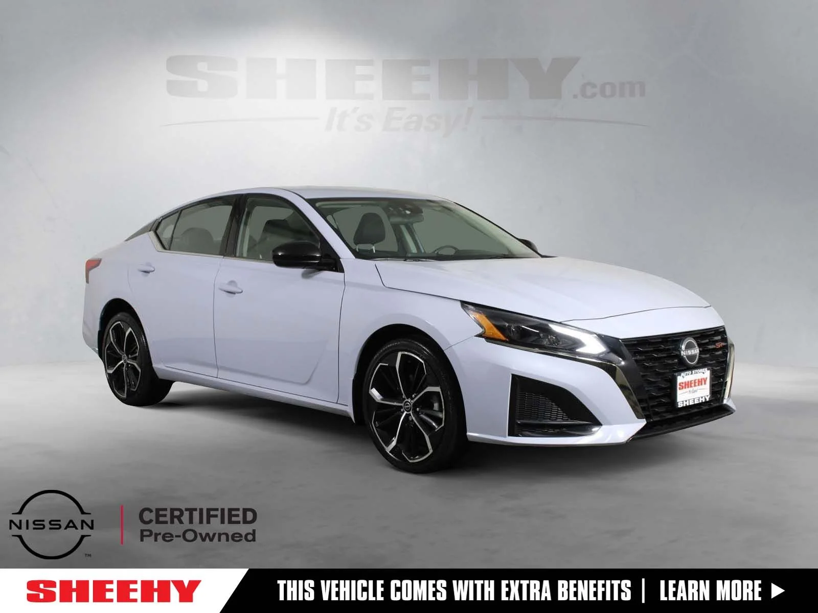 Used 2023 Gray Nissan 2.5 SR image 1