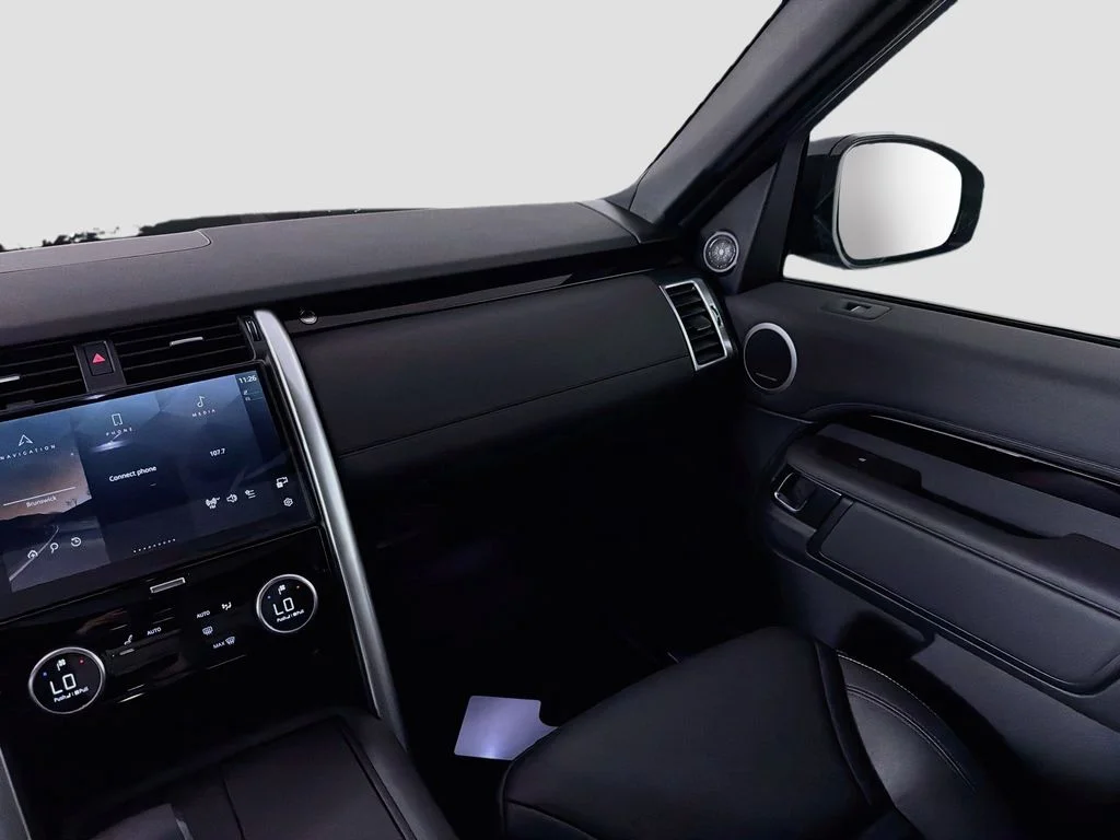 New 2026 Varesine Blue Land Rover S image 25