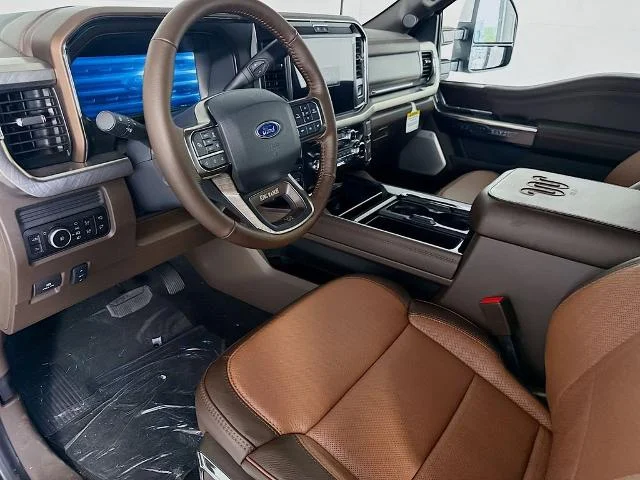 New 2026 Star White Metallic Tri-Coat Ford F-250® King Ranch® image 43