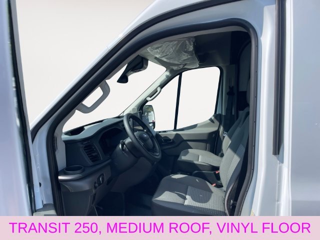 New 2026 White Ford Base image 24
