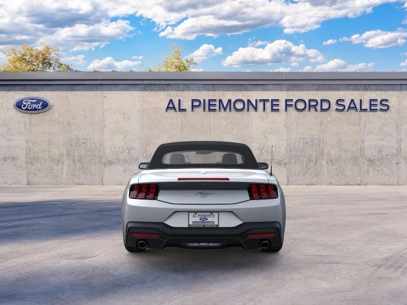2025 Ford Mustang EcoBoost Convertible - Photo 27