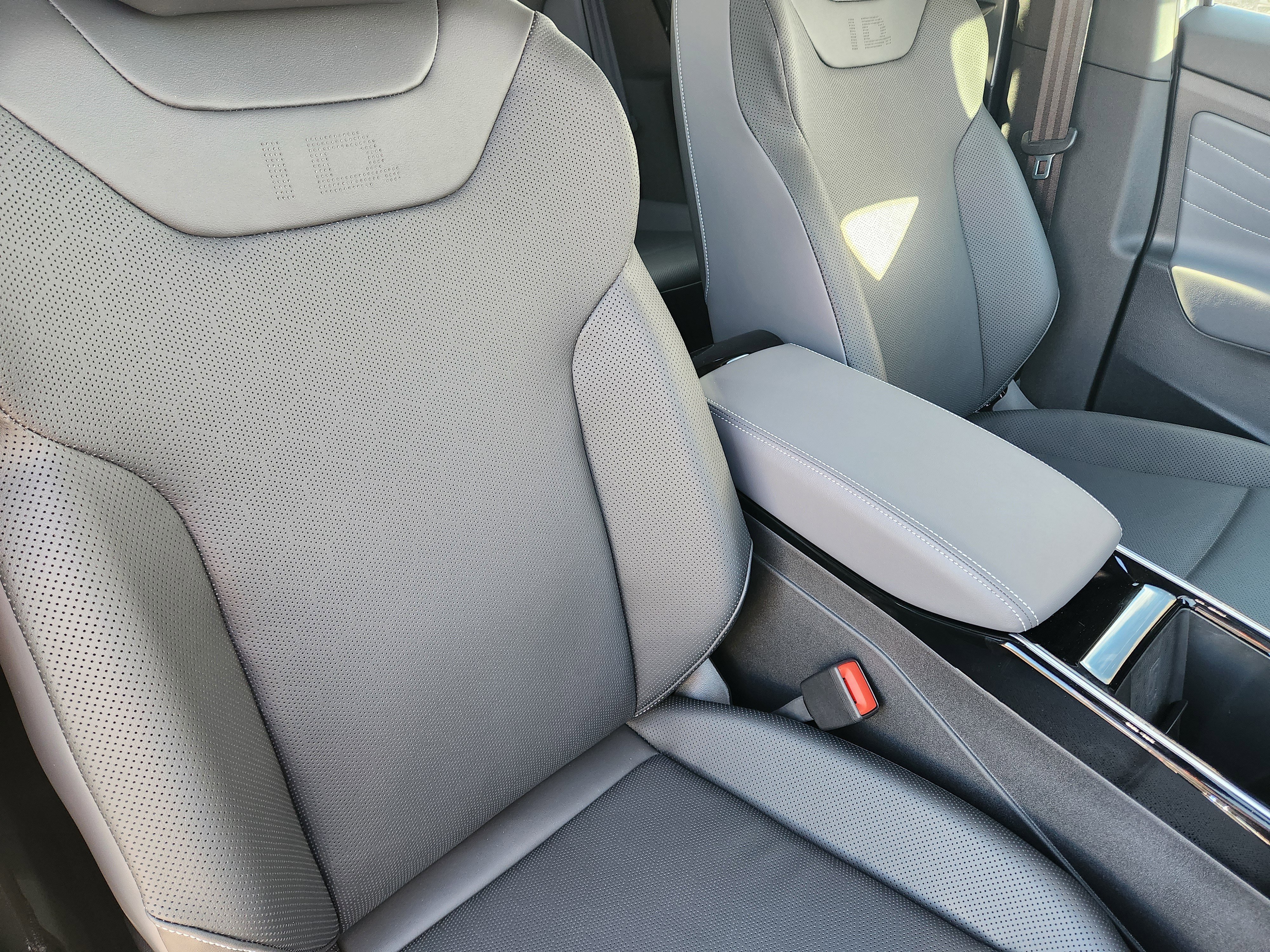 2026 Volkswagen ID.4 PRO S - Photo 13