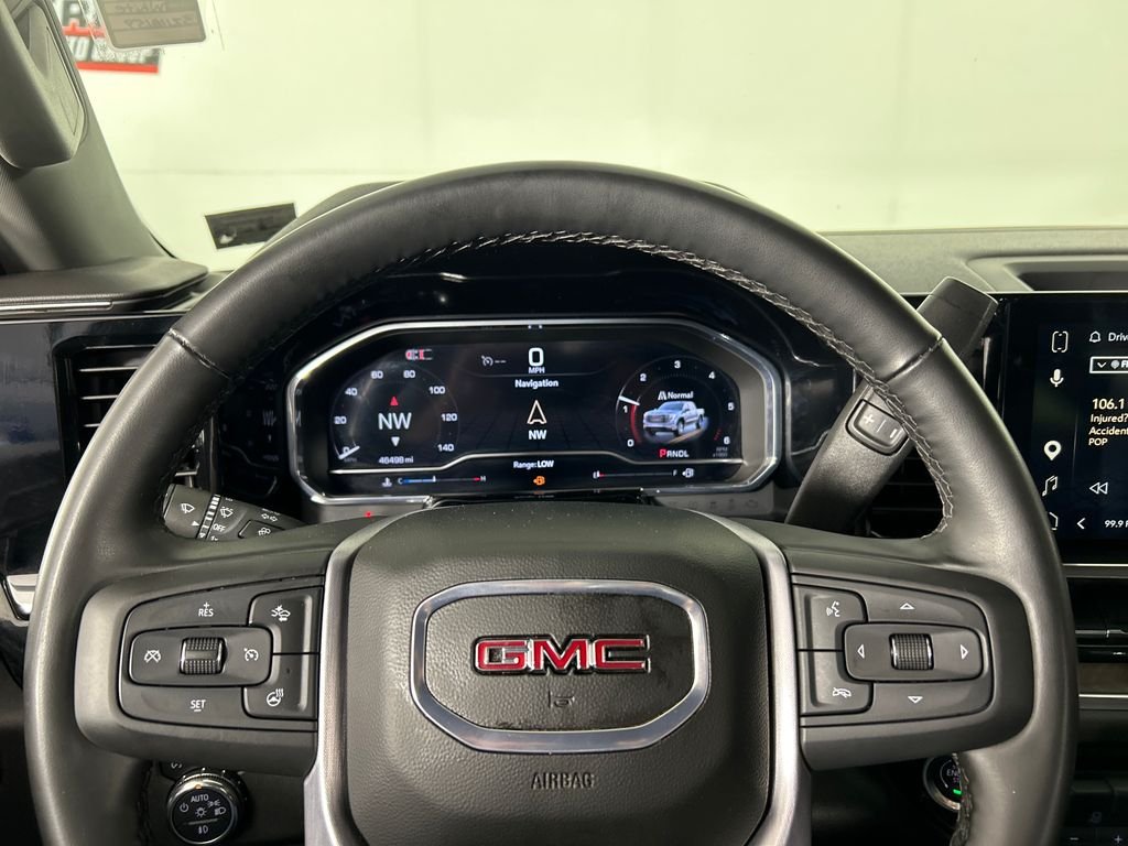 Used 2025 White GMC SLT image 14