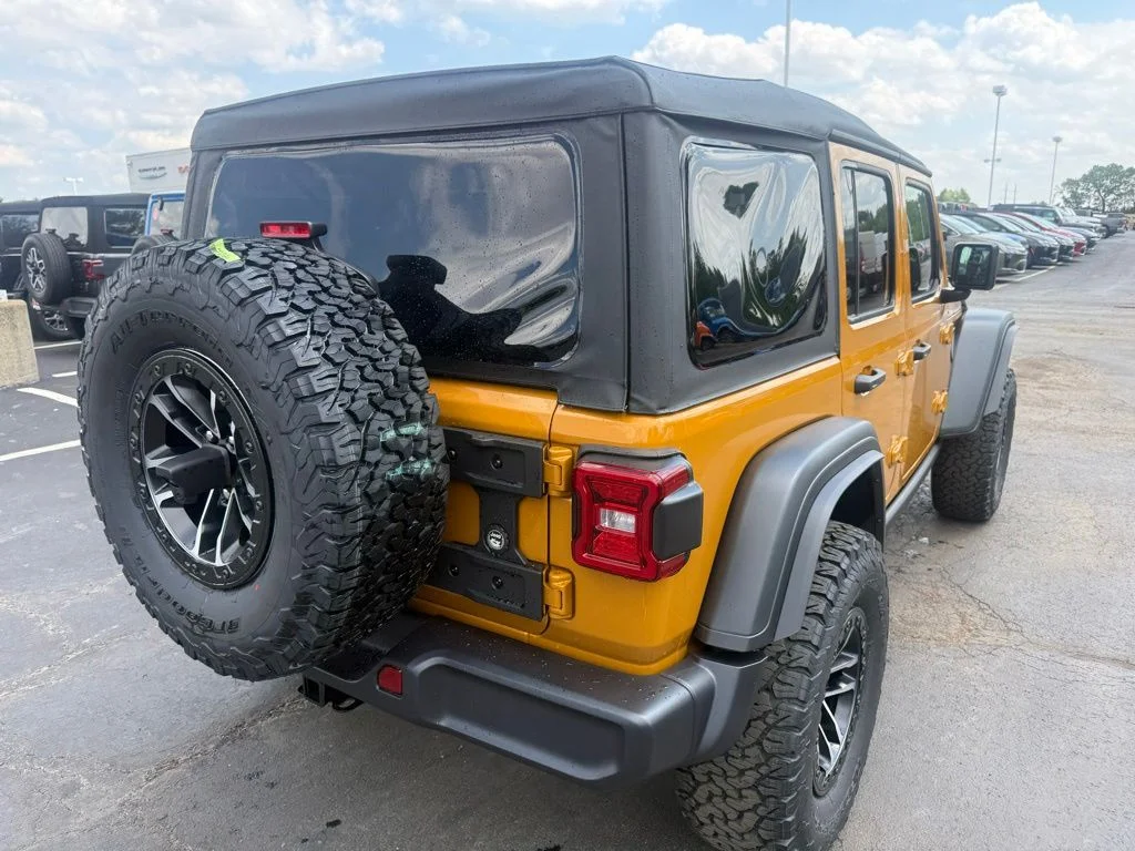 New 2026 Goldilocks Jeep Rubicon image 3