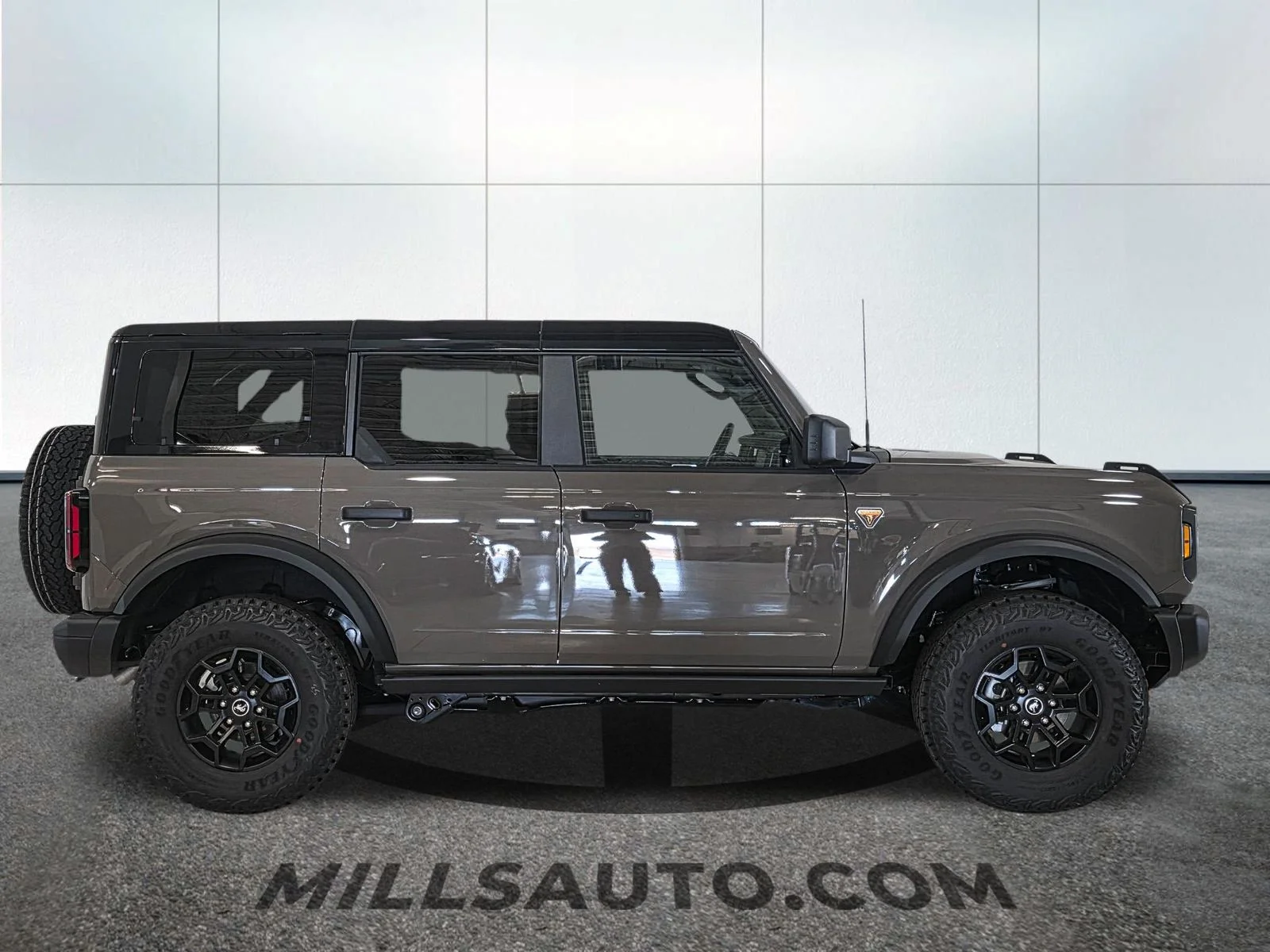 New 2026 Marsh Gray Ford Badlands® image 9