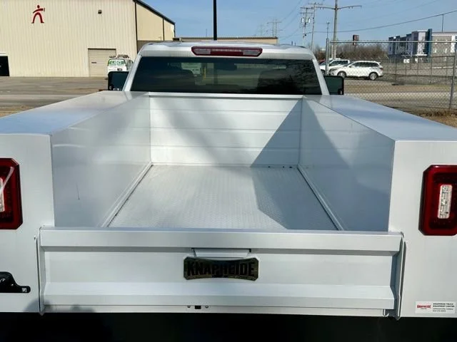 2025 GMC Sierra 2500HD Pro - Photo 5