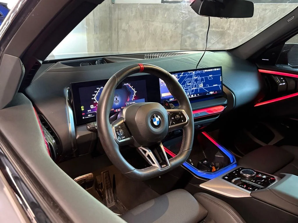 Used 2025 Gray Metallic BMW M50 xDrive image 4