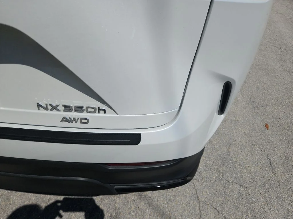 Used 2024 White Lexus 350h Base image 9