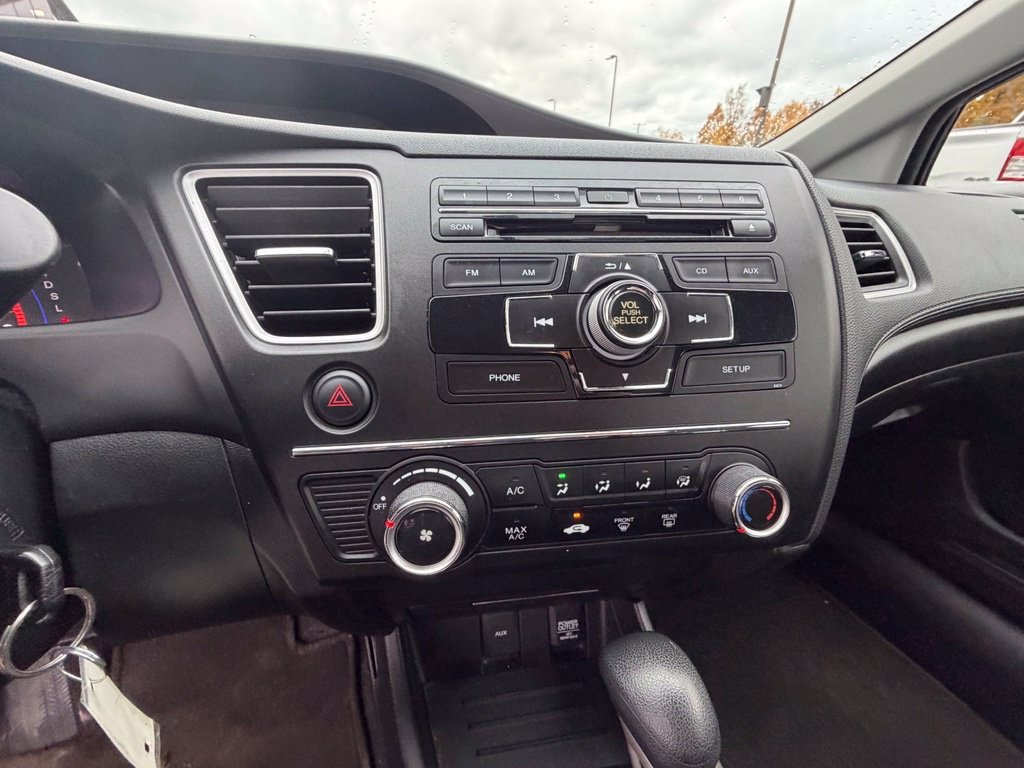 Used 2015 Black Honda LX image 22