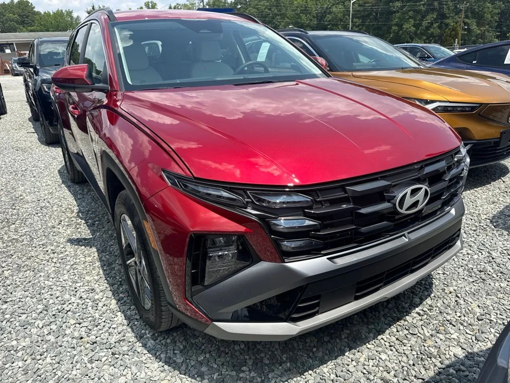 Used 2026 Red Hyundai SEL image 2