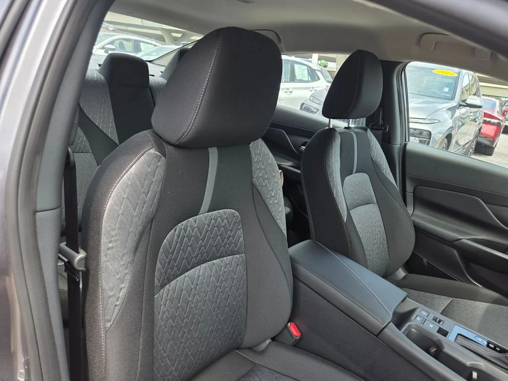 2026 Nissan Sentra SV - Photo 29