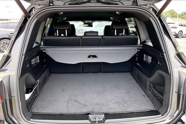 Used 2024 Black Mercedes-Benz GLB 250 image 35