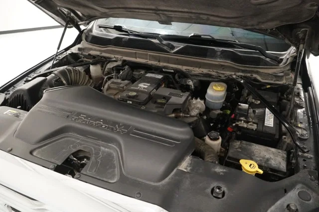 Used 2023 PXJ_Diamond_Black_Crystal_P/C Ram Laramie image 51