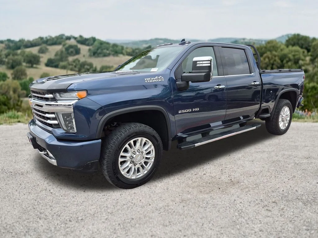 Used 2020 Blue Chevrolet High Country image 3