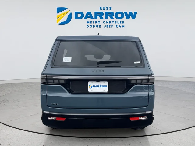 New 2026 Steel Blue Exterior Paint Jeep Limited Reserve image 4