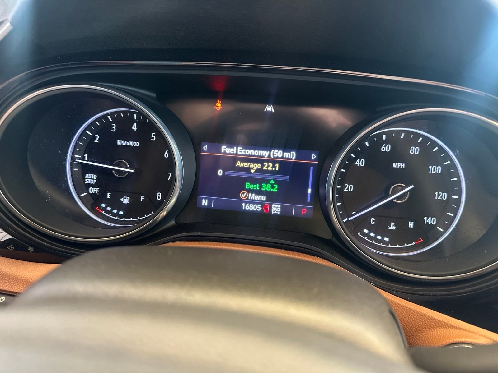 Used 2022 Orange Buick Essence image 5