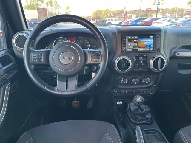 Used 2016 Black Jeep Unlimited Rubicon image 17