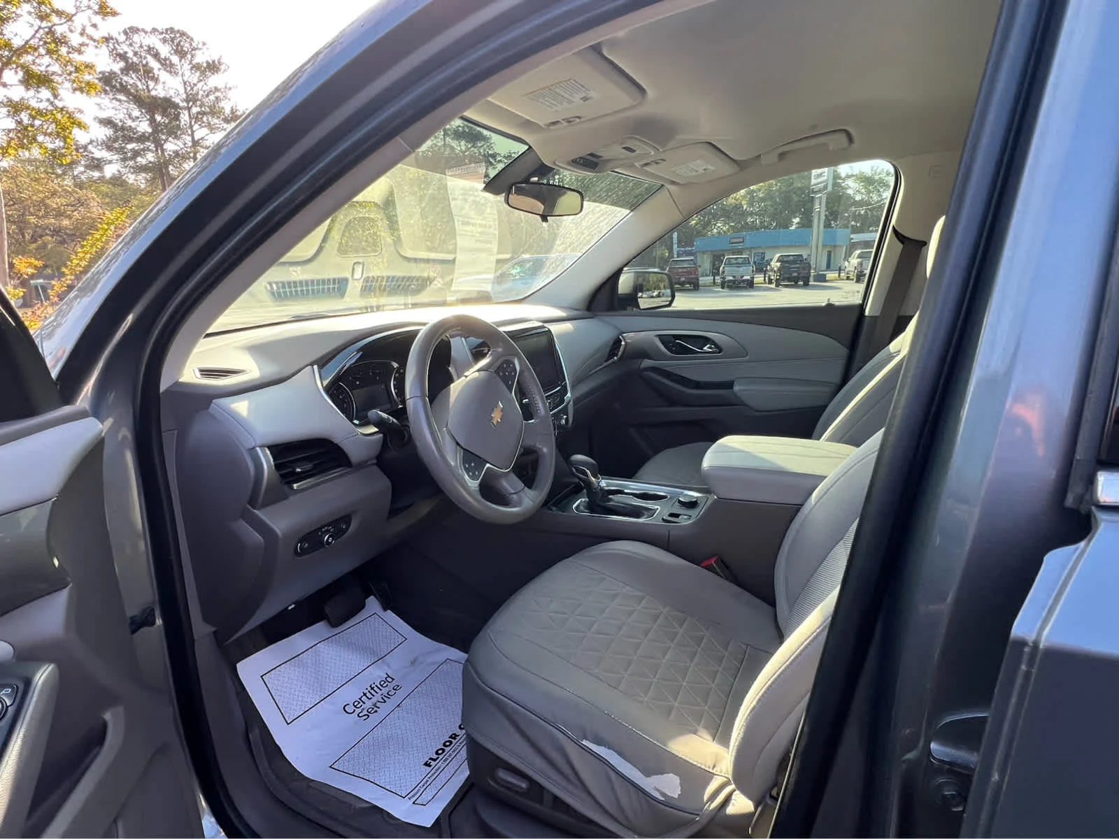 Used 2021 Satin Steel Metallic Chevrolet LT Cloth image 5