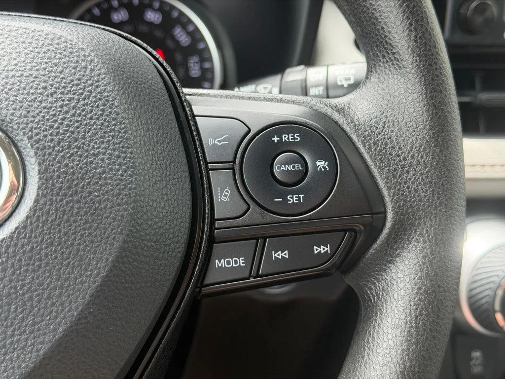 Used 2022 Gray Toyota XLE image 19