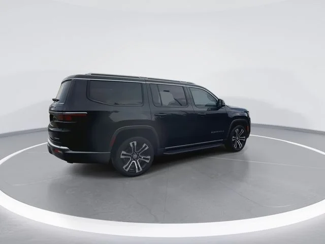 Used 2022 Black Jeep Series I image 12