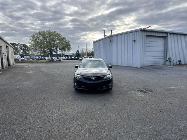 Used 2013 Black Toyota SE image 2