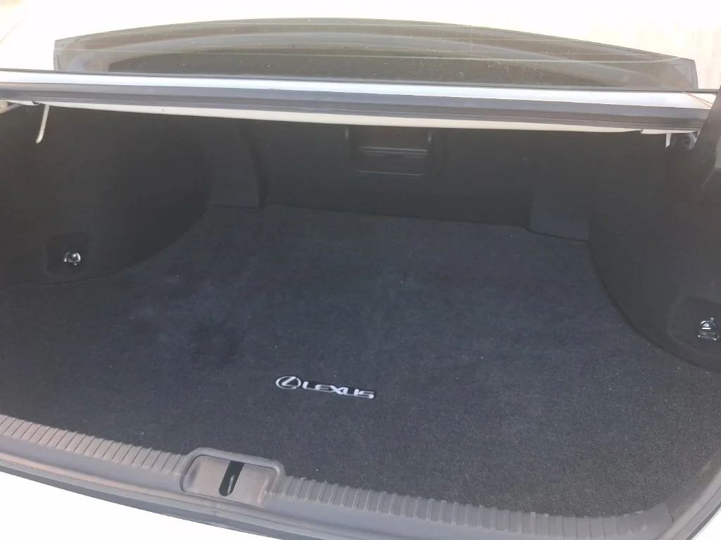 Used 2021 White Lexus 350 image 12