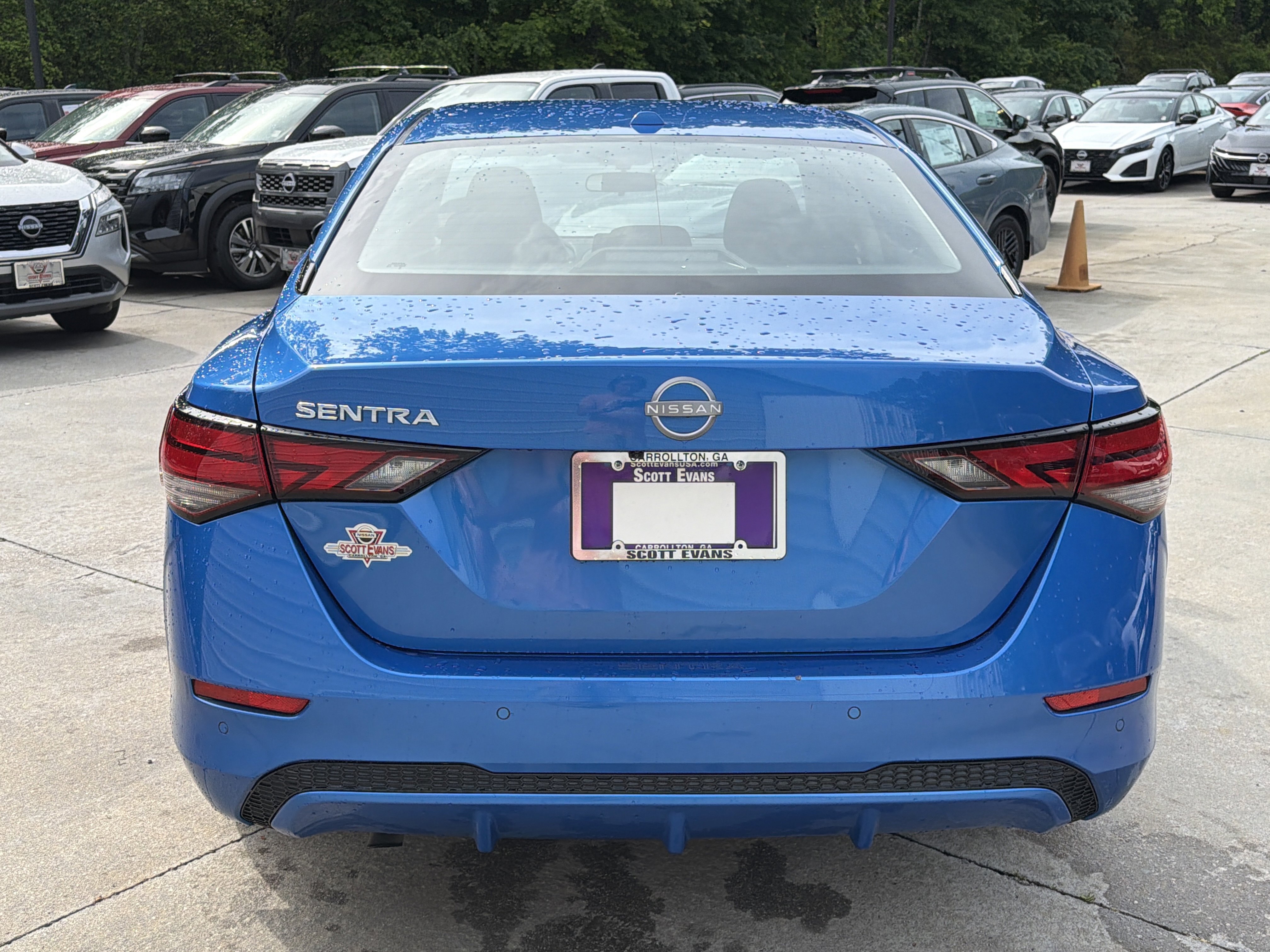Used 2025 Electric Blue Metallic Nissan SV image 7