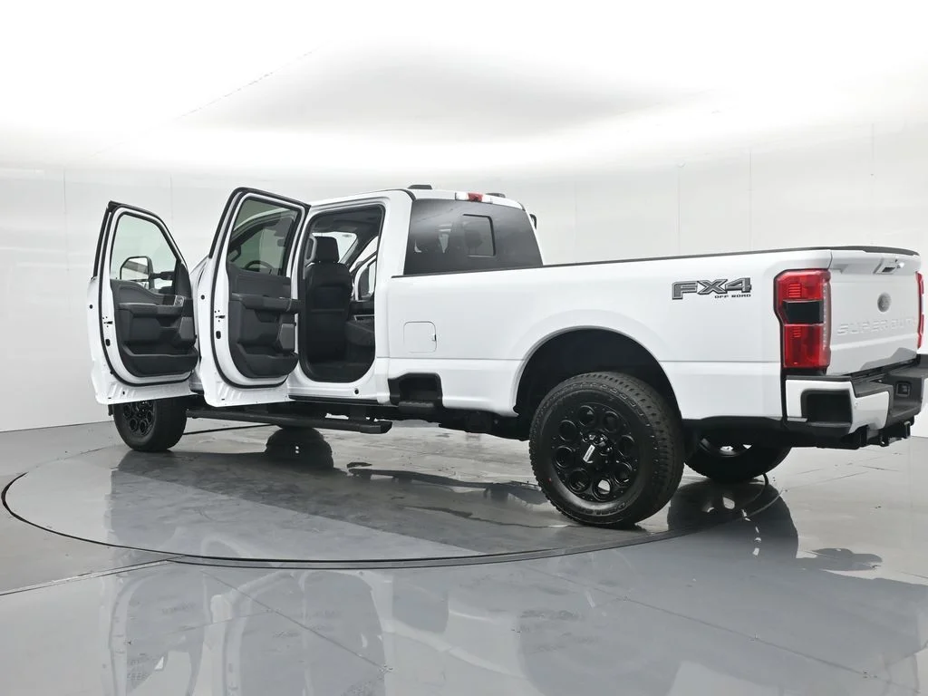 New 2026 Oxford White Ford Lariat image 16