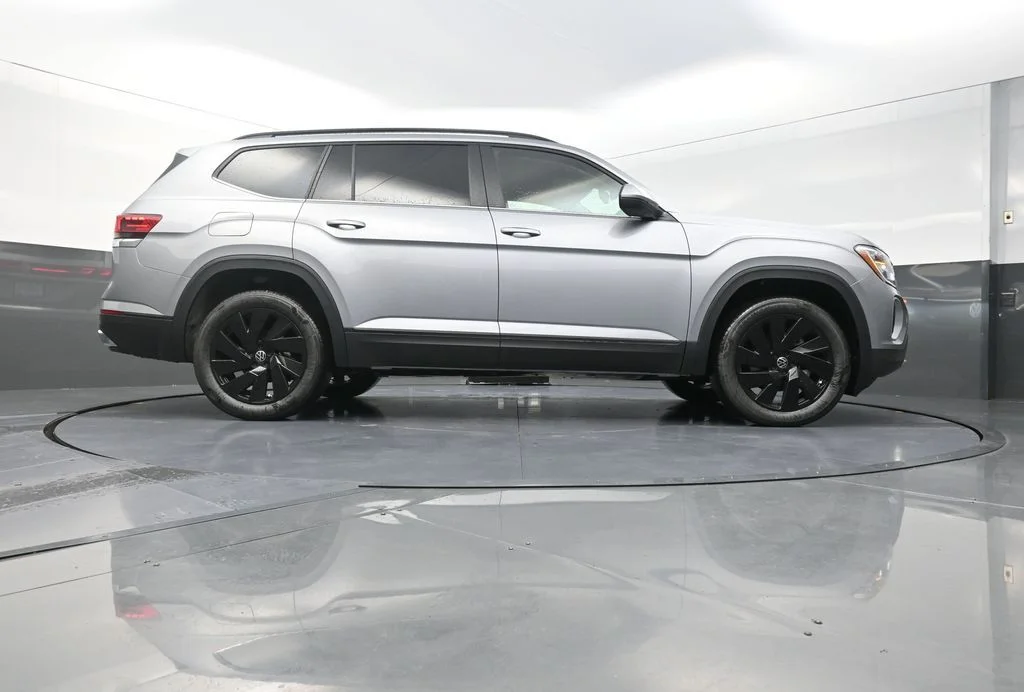 New 2026  Volkswagen 2.0T SE w/Technology image 29