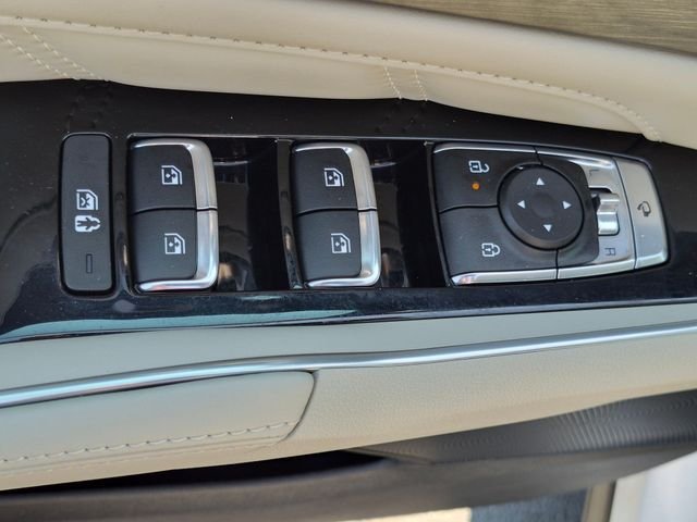 Certified Used 2024 White Kia X-Line SX image 14