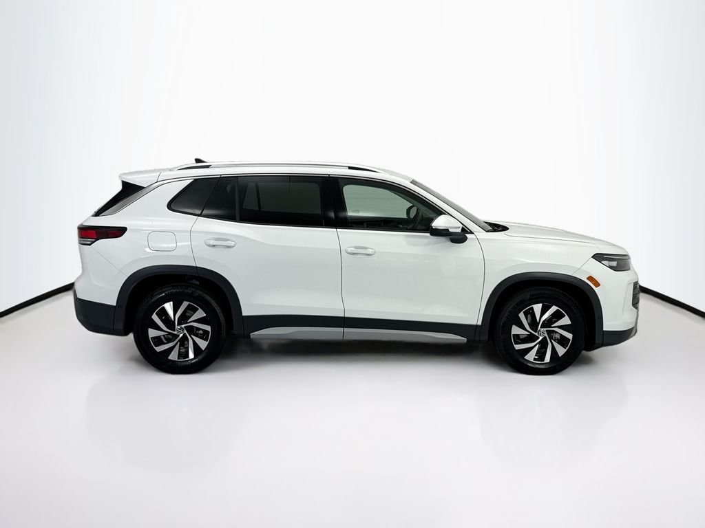 New 2026 Pure White Volkswagen S image 4