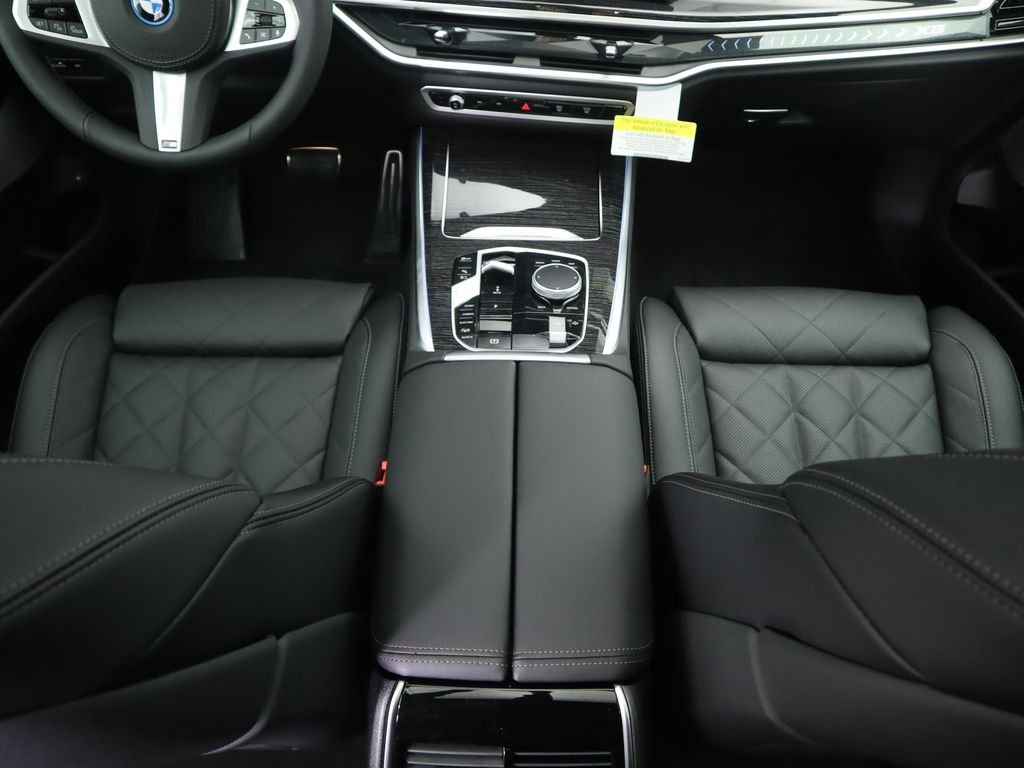 Used 2026 Gray Metallic BMW xDrive50e image 17