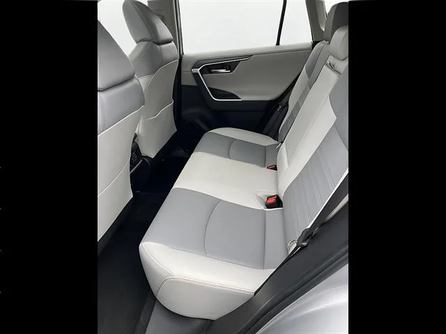 Used 2019 Silver Sky Metallic Toyota Limited image 9