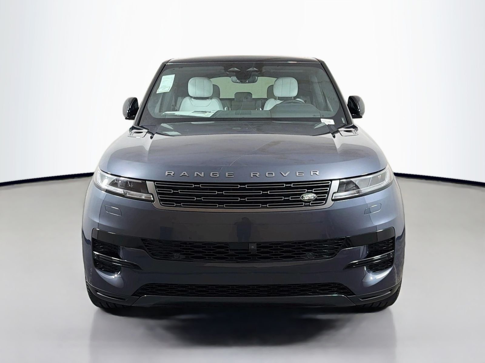 2026 Land Rover Range Rover Sport SE - Photo 8