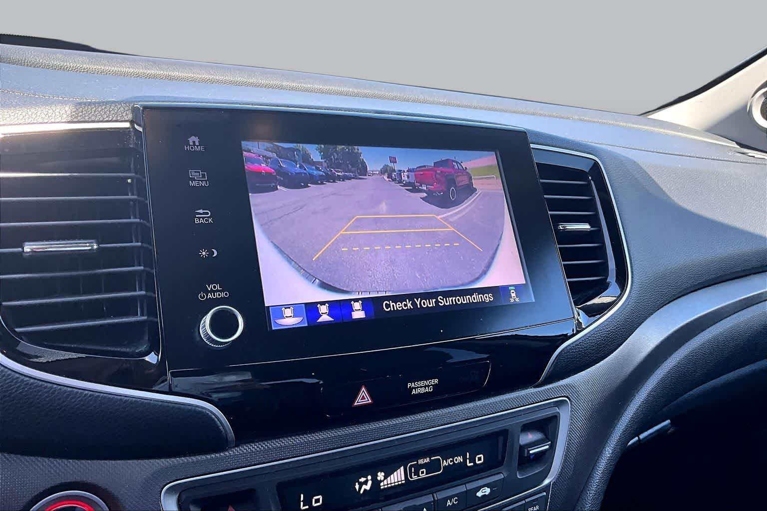 Used 2023 Platinum White Pearl Honda RTL image 24