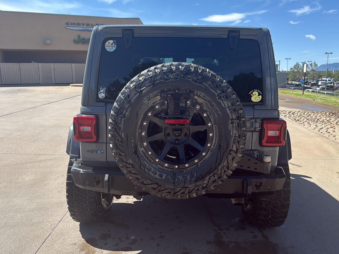 Used 2021 Sting-Gray Clearcoat Jeep Unlimited Rubicon image 11