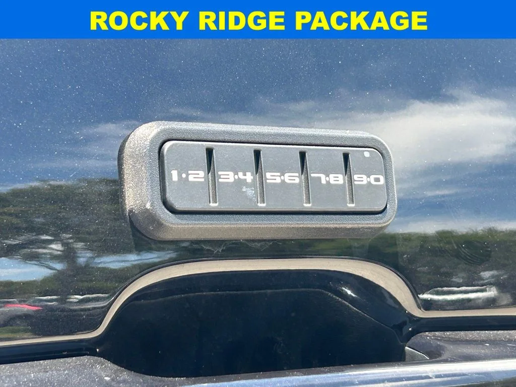 2025 Ford F-350 Super Duty Lariat - Photo 17