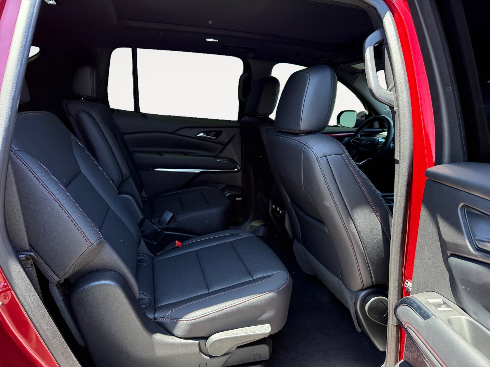 Used 2025 Radiant Red Chevrolet Z71 image 18