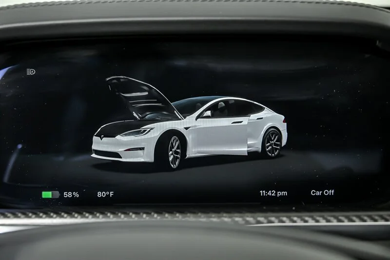 Used 2021 Pearl White Multi-Coat Tesla Plaid image 20