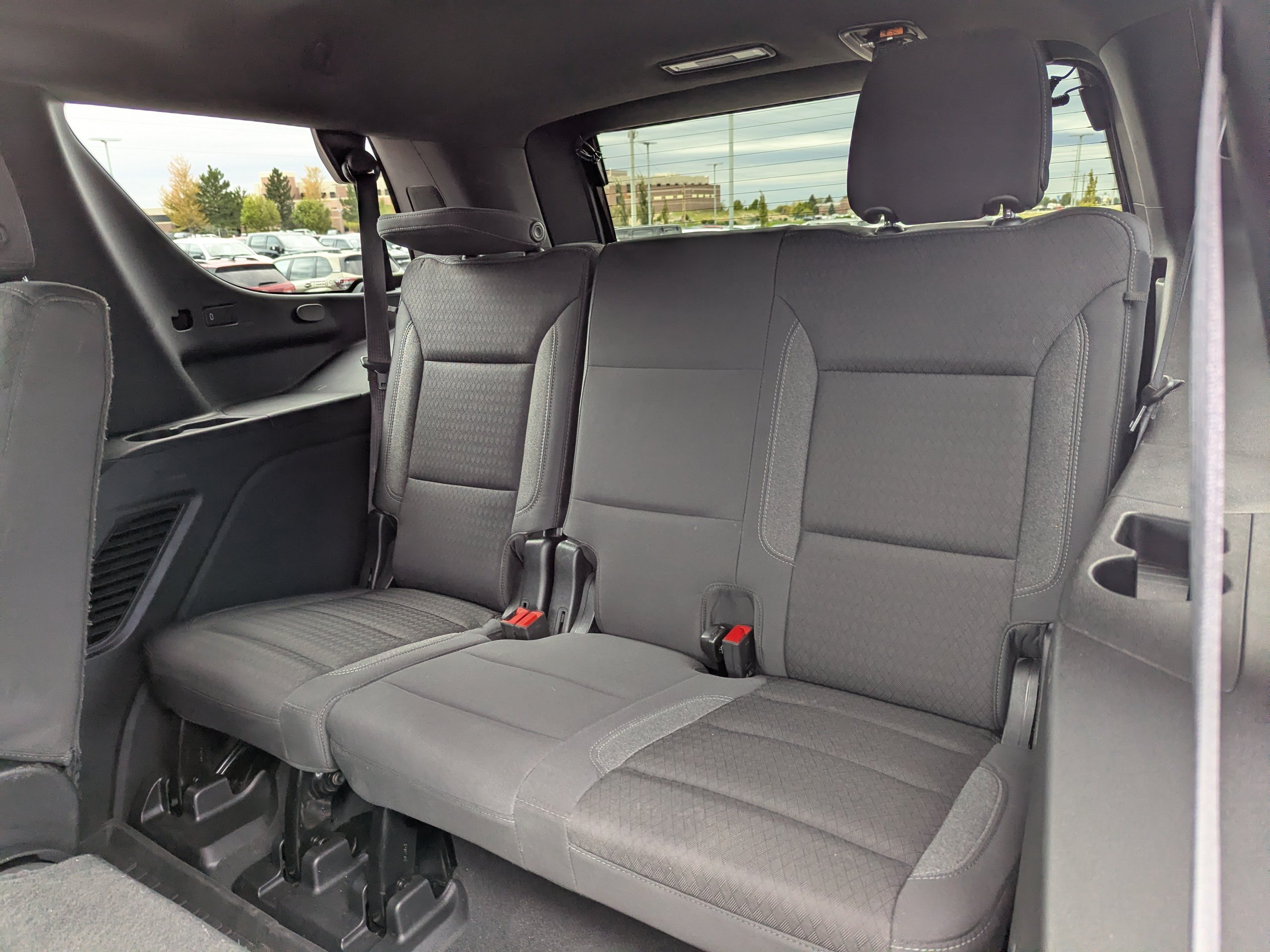 2023 GMC Yukon SLE - Photo 33