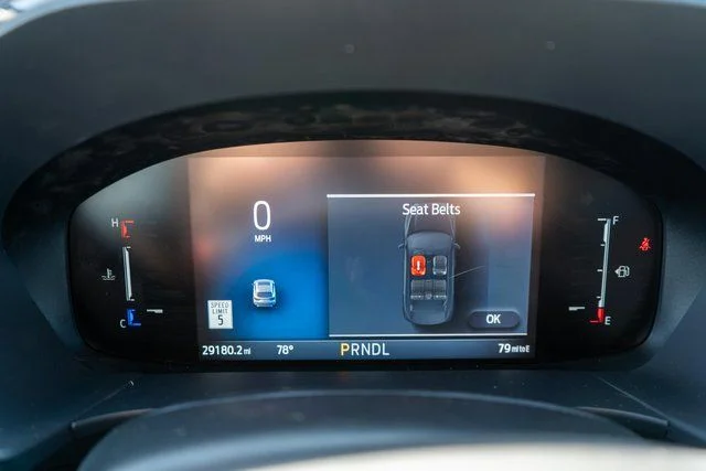 Used 2023 Gray Ford ST-Line image 21