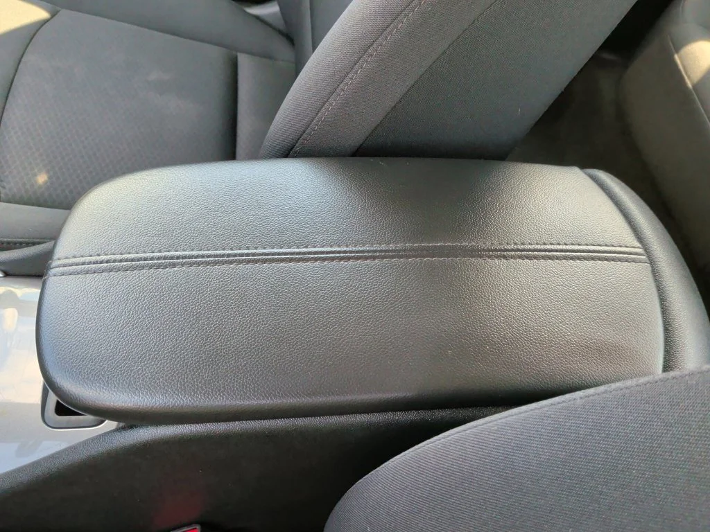 Used 2025 Gray Chevrolet LT image 28