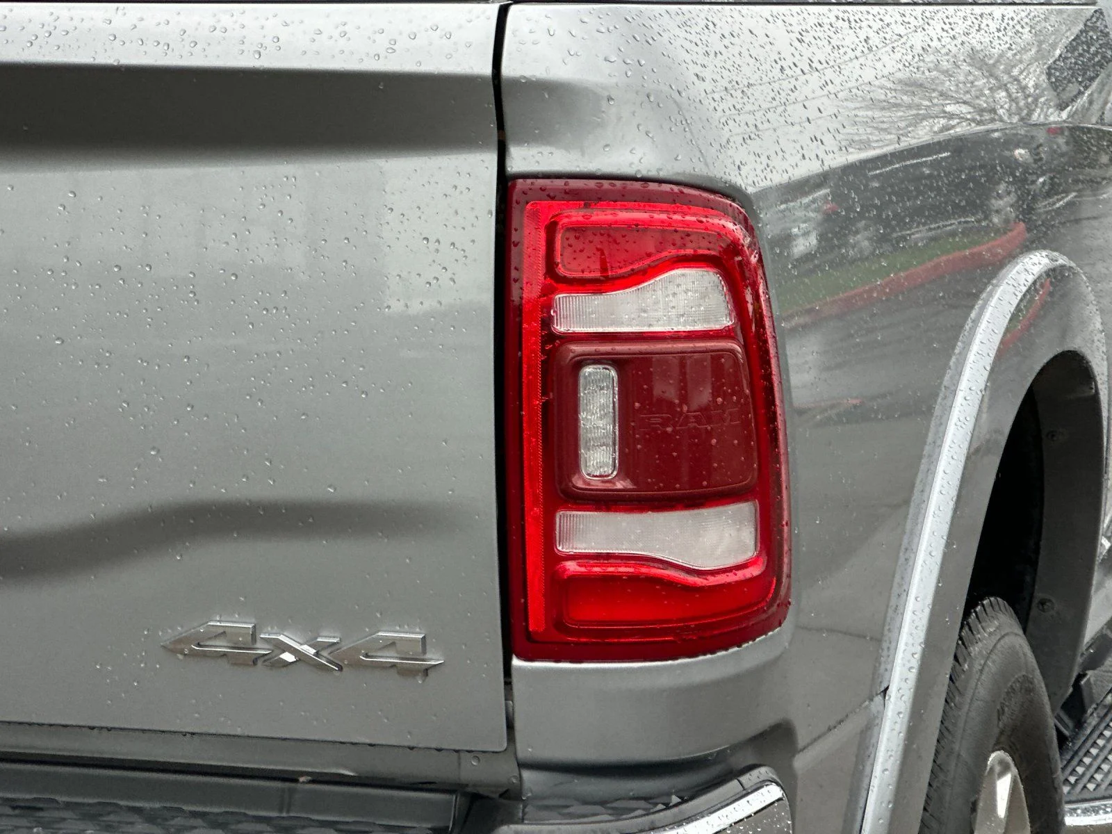 Used 2022 Billet Silver Metallic Clearcoat Ram Laramie image 24