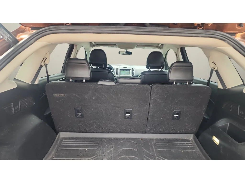 Used 2017 Red Ford SEL image 11