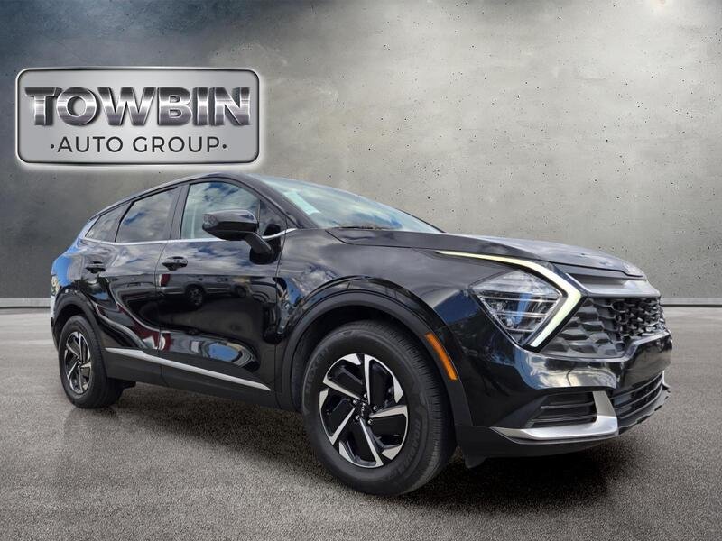 Certified Used 2025 Black Kia LX image 2