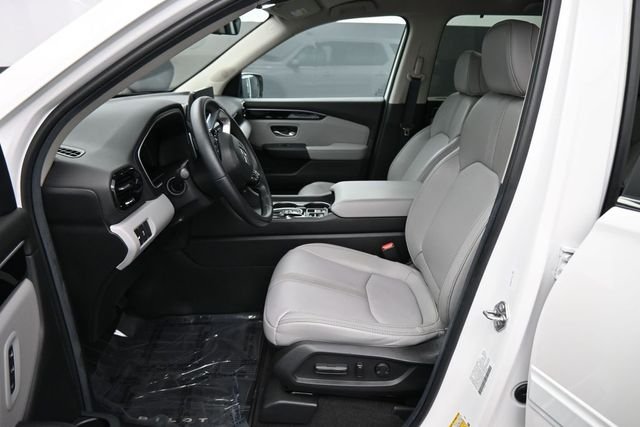 2025 Honda Pilot EX-L - Photo 23