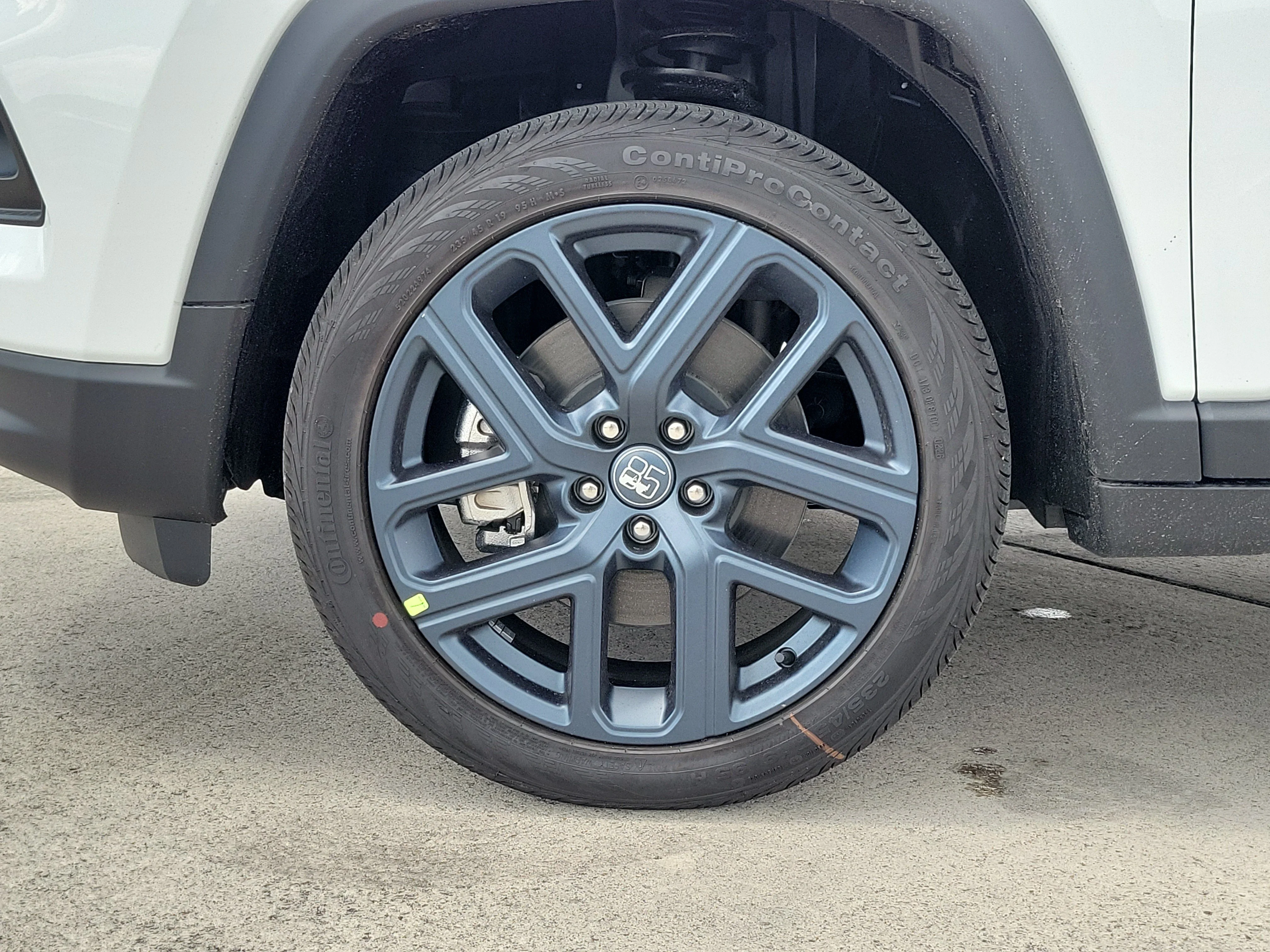 New 2026 Bright White Clearcoat Jeep 85th Anniversary image 4