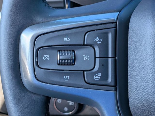Used 2024 White Chevrolet LT image 27