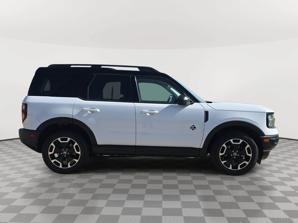 Used 2021 White Ford Outer Banks image 41